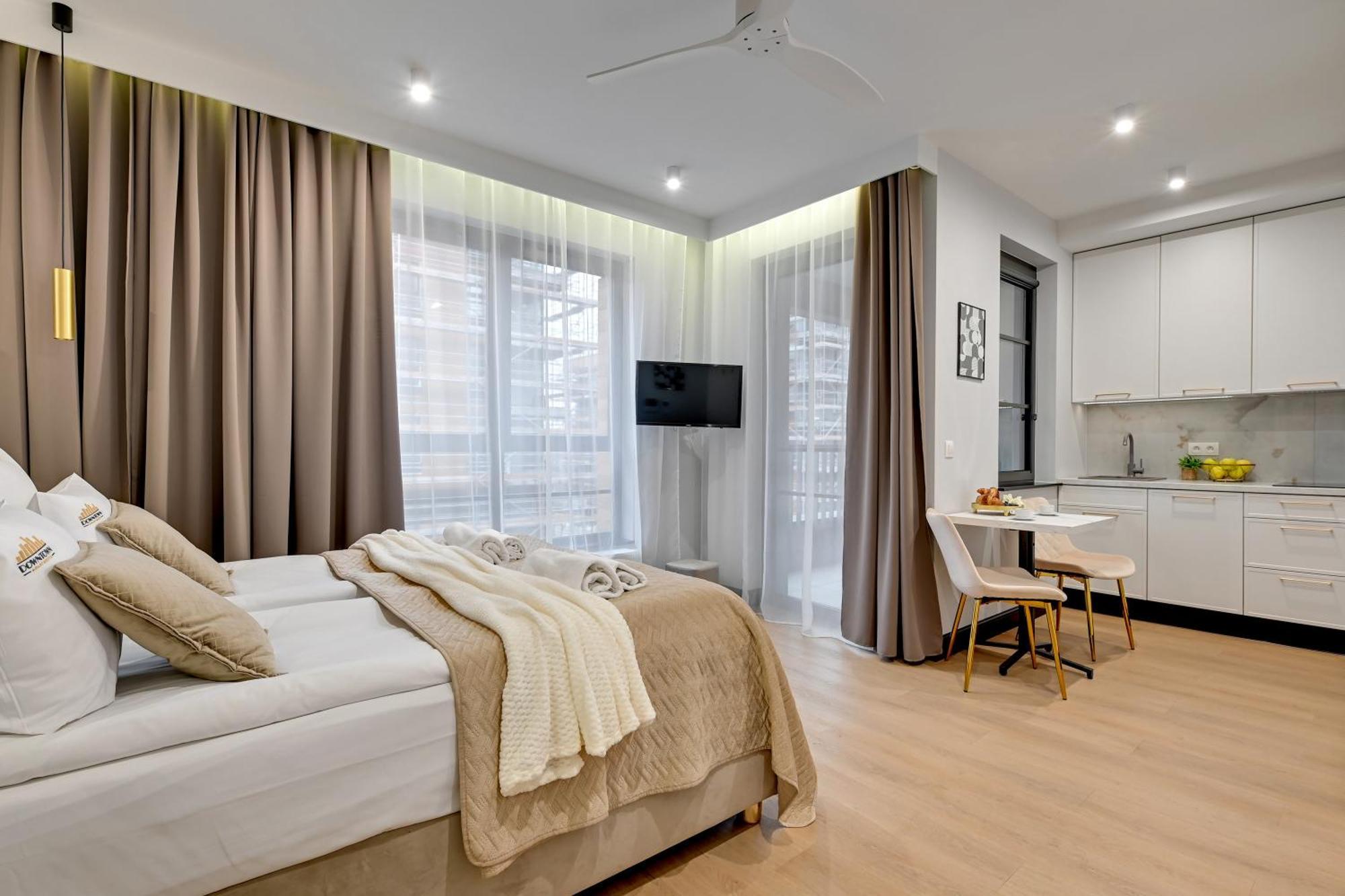 Doki Living & Foodhall By Downtown Apartments กดัญสก์ ห้อง รูปภาพ